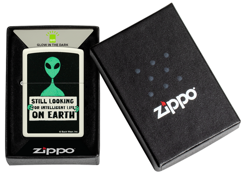 Zippo vžigalnik 46092 Alien Glow in the Dark by Buck Wear