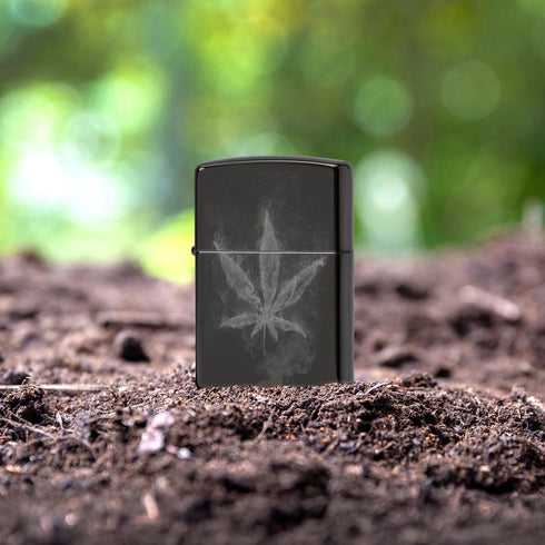 Zippo 46823 vžigalnik Smokey MLeaf